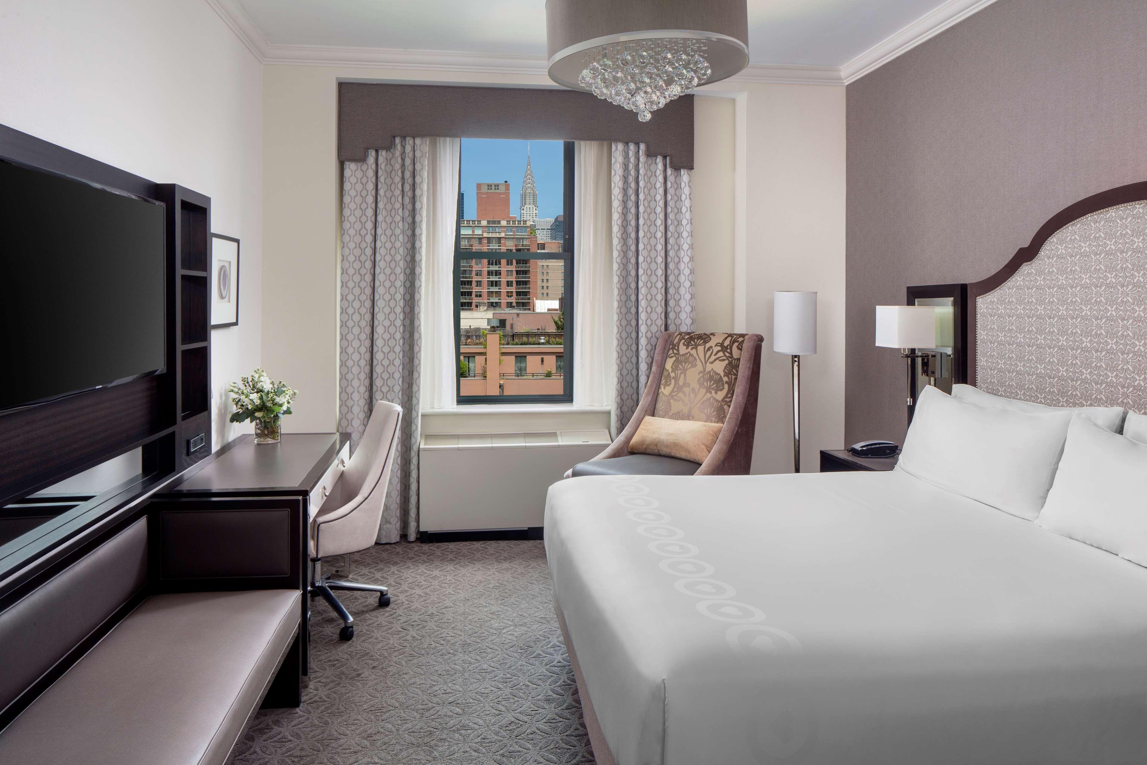 Park South, A Joie De Vivre 4*